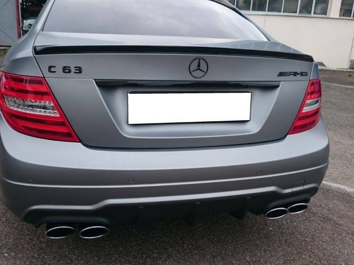 Mercedes C63 AMG