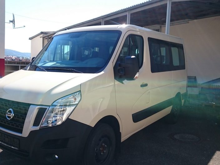 Nissan NV400